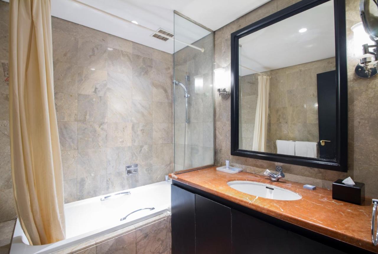 Oakwood Suites Kuningan Jakarta Exteriér fotografie