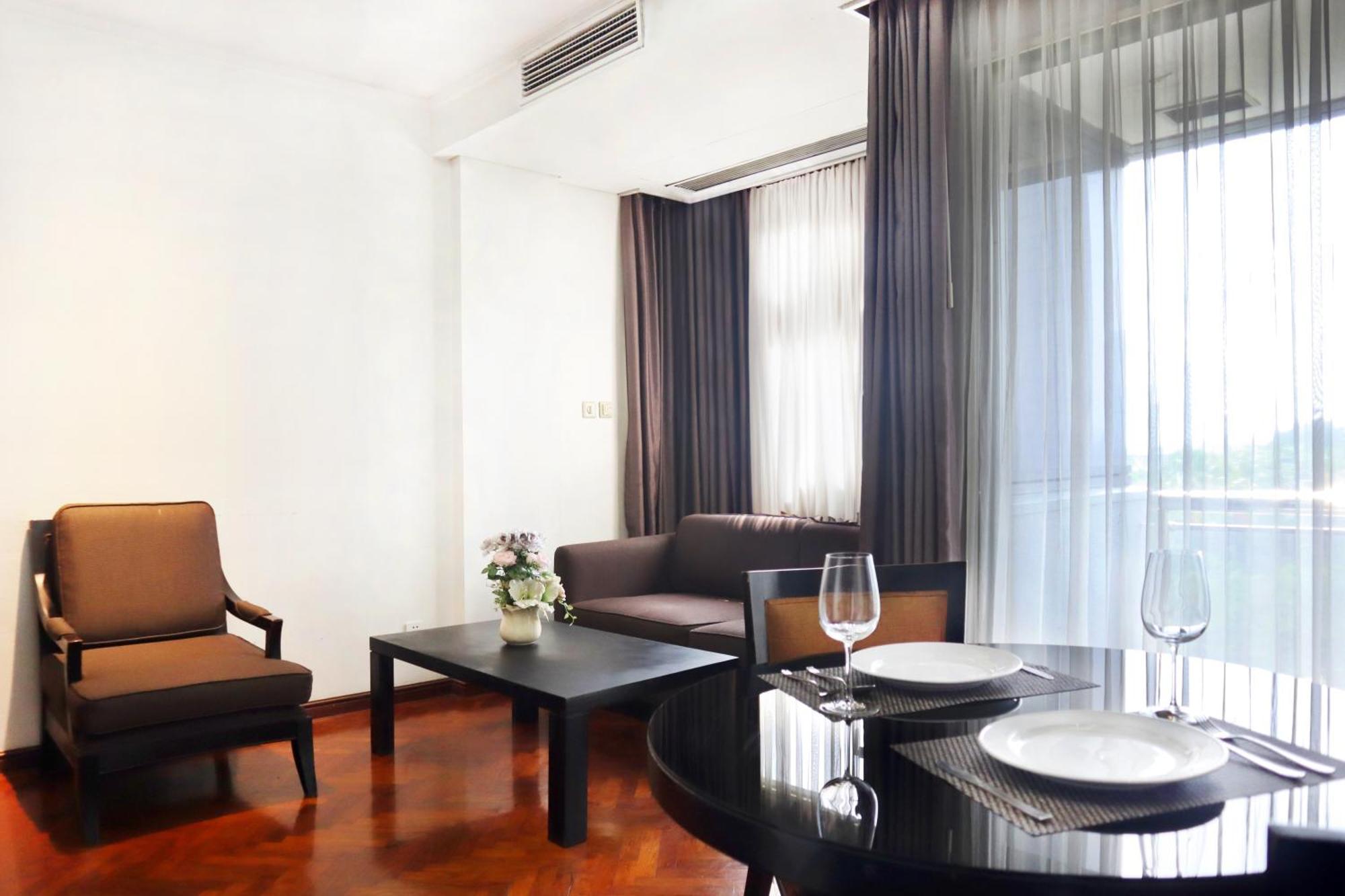 Oakwood Suites Kuningan Jakarta Exteriér fotografie